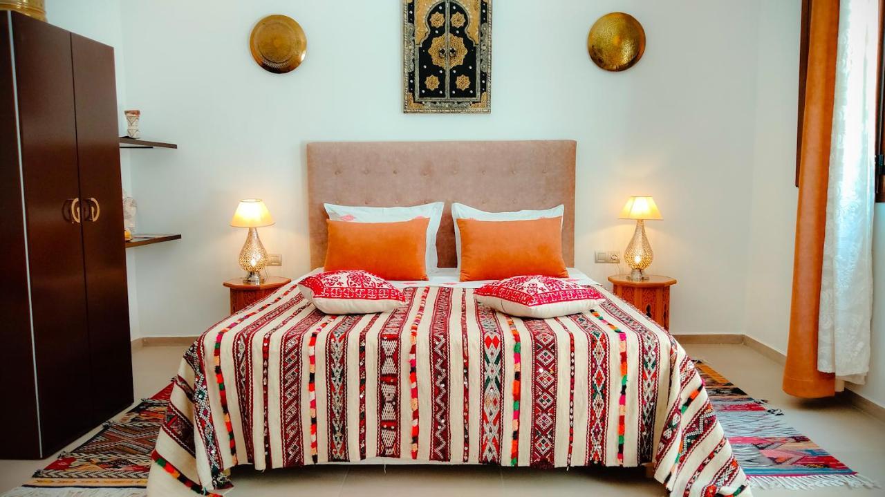 Dar Blanche Riad 2*